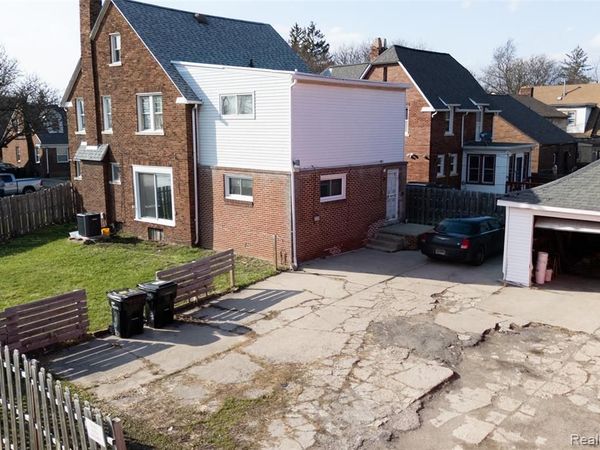 15304 Rutherford Street, Detroit, MI 48227