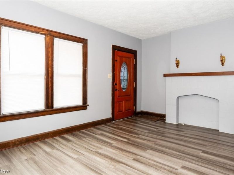 2241 Tuscarawas Street W, Canton, OH 44708 Photo 10