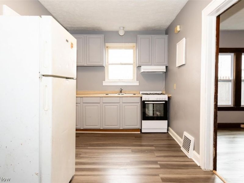 2241 Tuscarawas Street W, Canton, OH 44708 Photo 15