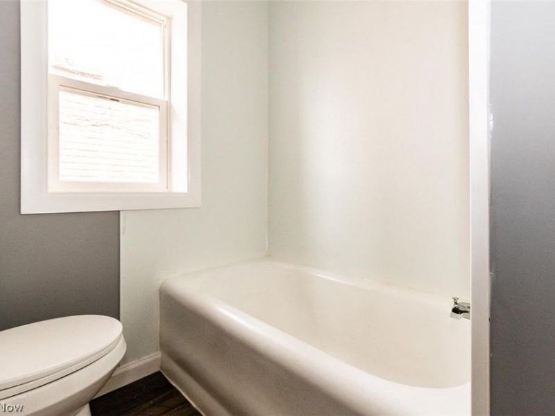 2241 Tuscarawas Street W, Canton, OH 44708 Photo 16