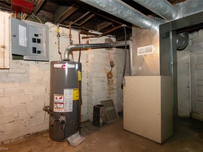 2241 Tuscarawas Street W, Canton, OH 44708 Photo 29