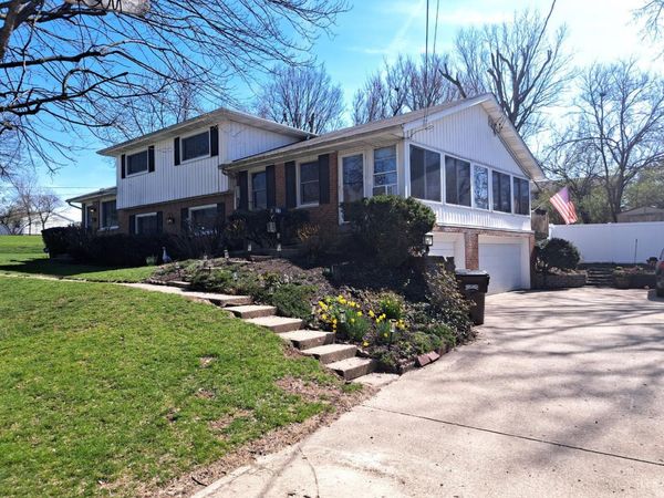 27 Blackwell Court, Fairfield, OH 45014