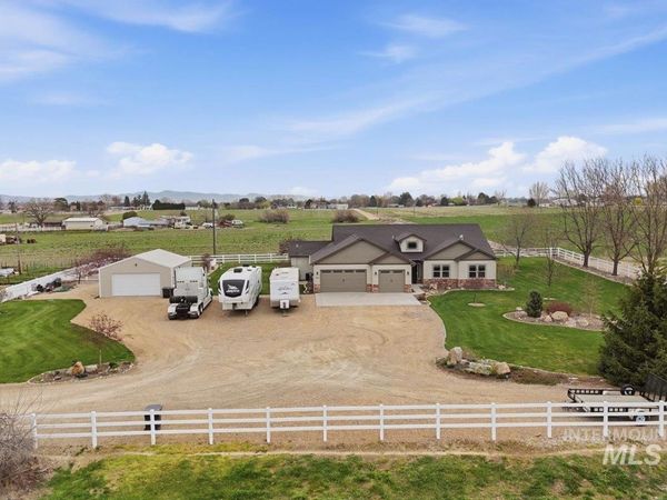 17421 Upper Pleasant Ridge Rd, Caldwell, ID 83607