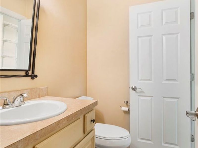 2041 Penhurst Circle NE, North Canton, OH 44720 Photo 24