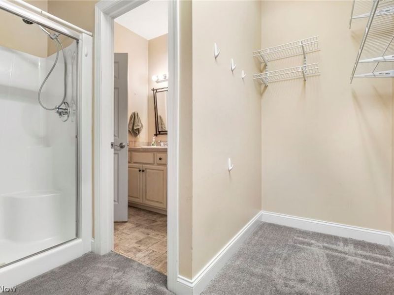 2041 Penhurst Circle NE, North Canton, OH 44720 Photo 25