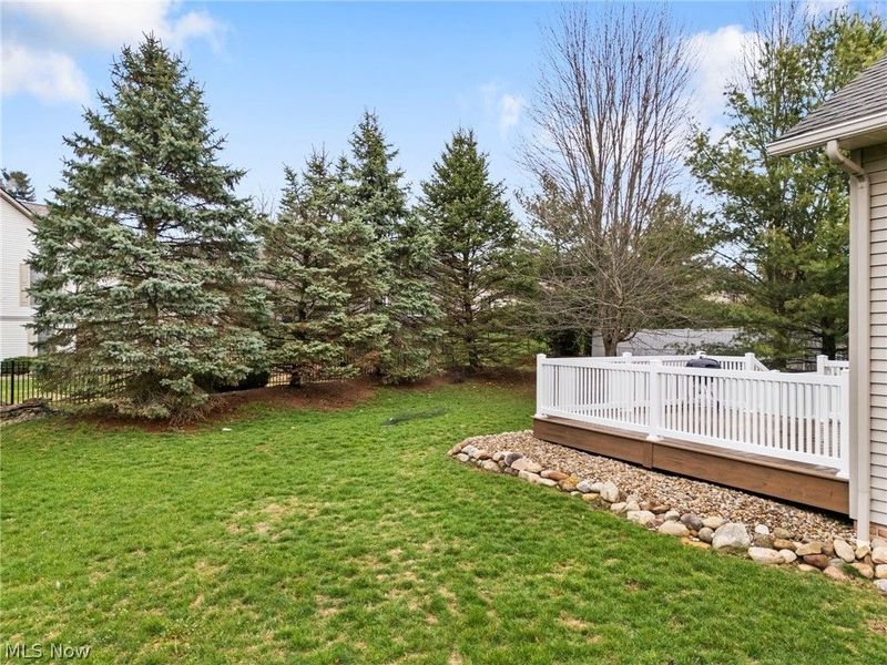 2041 Penhurst Circle NE, North Canton, OH 44720 Photo 4