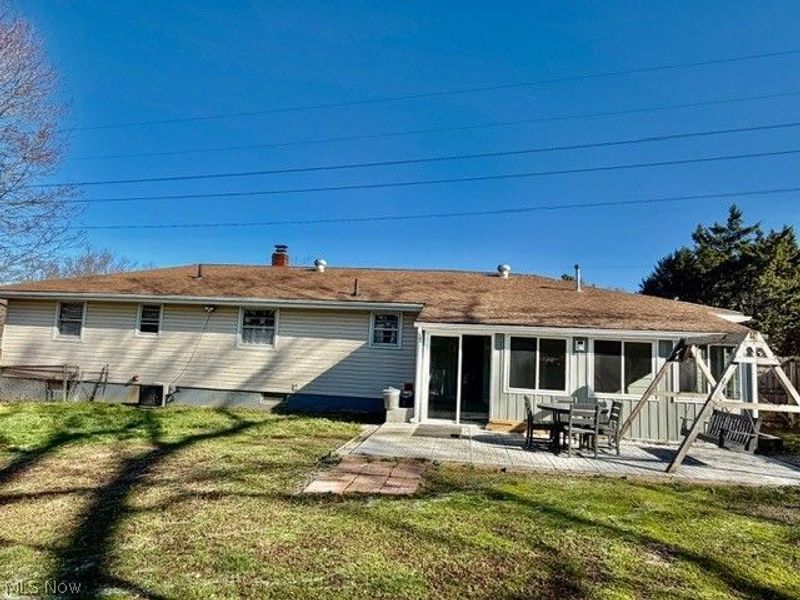 1264 Everbright Drive, Uniontown, OH 44685 Photo 2