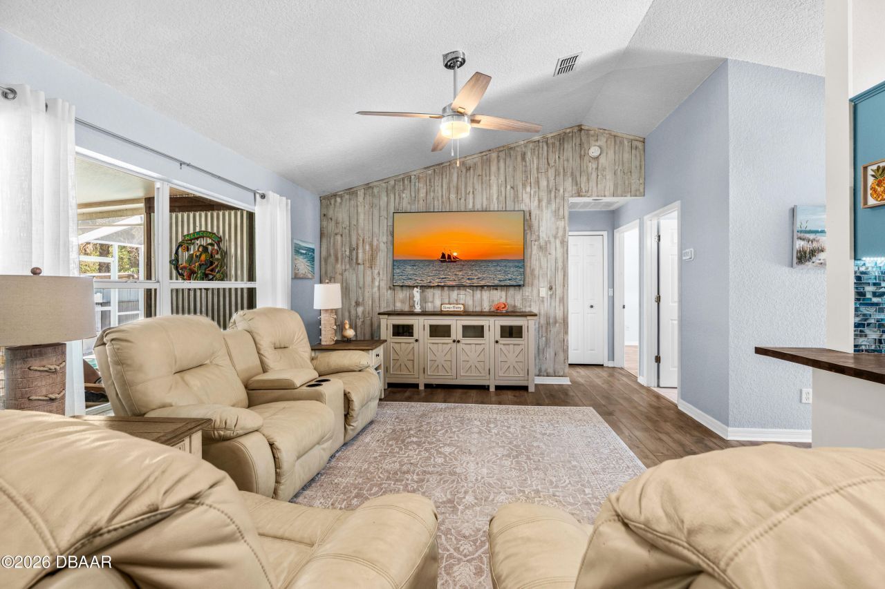 816 S Myrtle Avenue, New Smyrna Beach, FL 32168 Photo