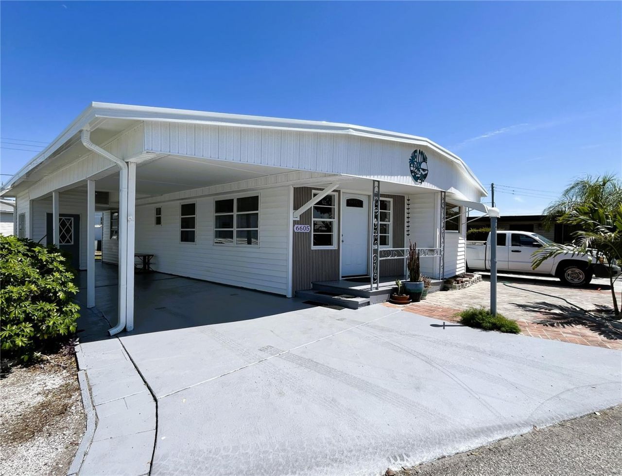 6605 Connecticut Street, Bradenton, FL 34207 Photo