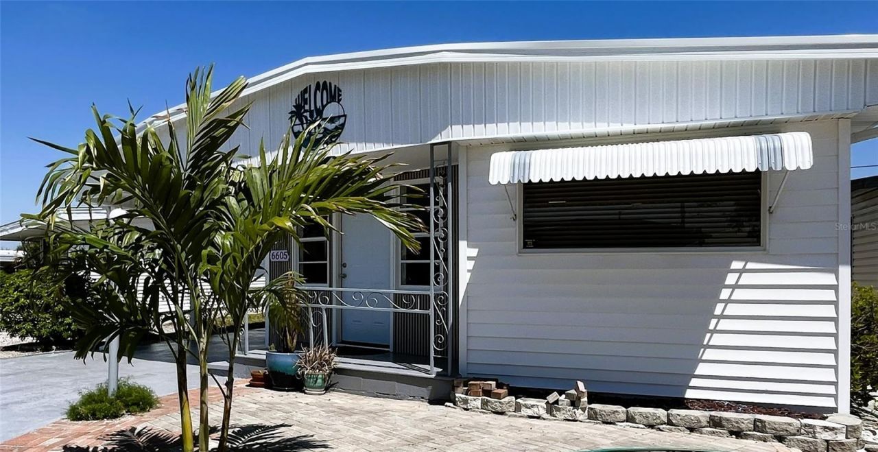 6605 Connecticut Street, Bradenton, FL 34207 Photo