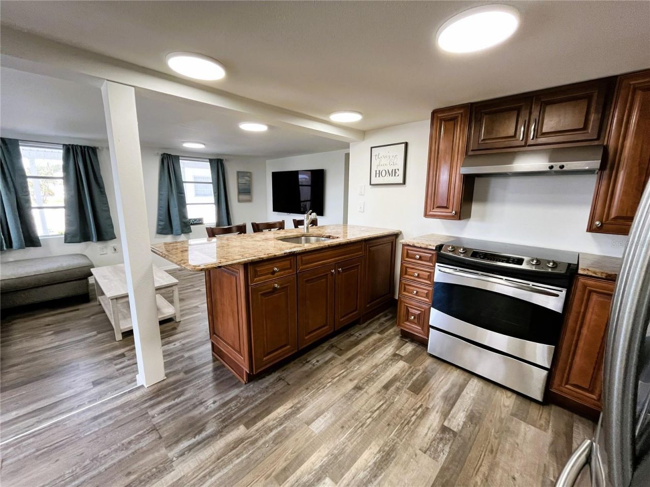 6605 Connecticut Street, Bradenton, FL 34207 Photo