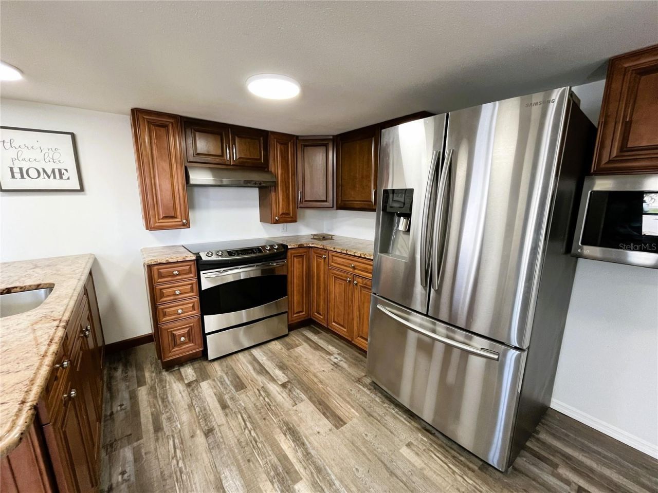 6605 Connecticut Street, Bradenton, FL 34207 Photo