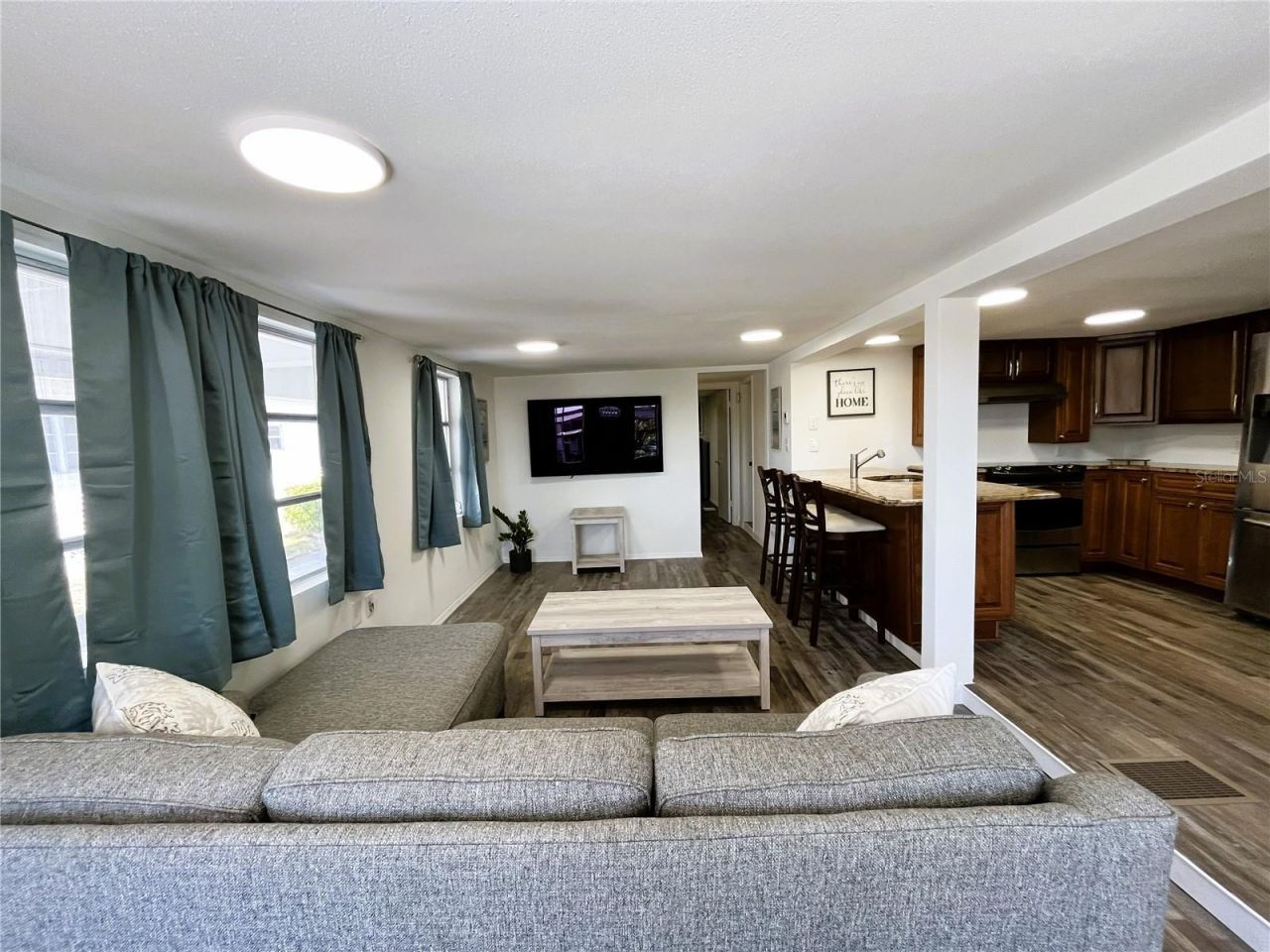 6605 Connecticut Street, Bradenton, FL 34207 Photo