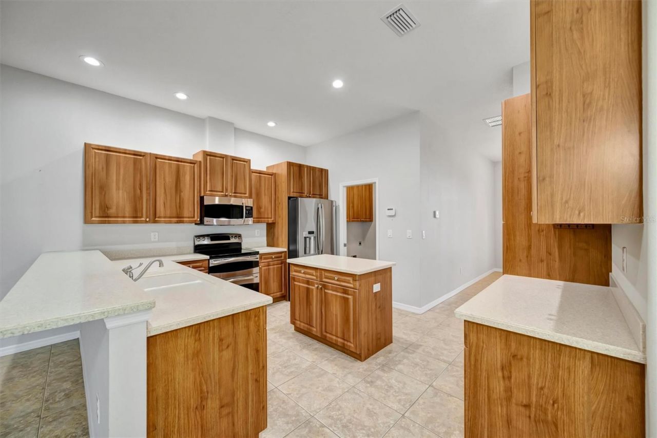 4510 29th Avenue Circle E, Palmetto, FL 34221 Photo