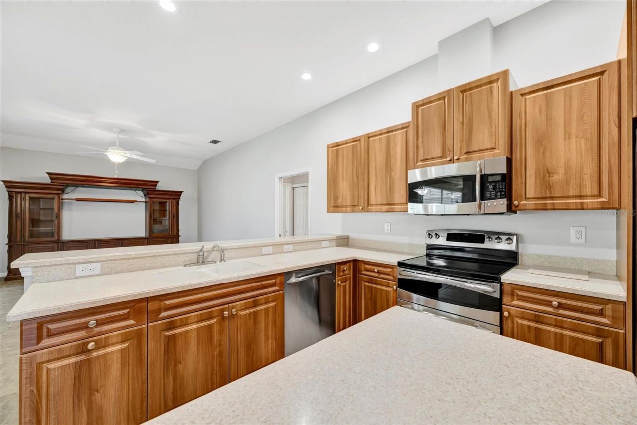 4510 29th Avenue Circle E, Palmetto, FL 34221 Photo