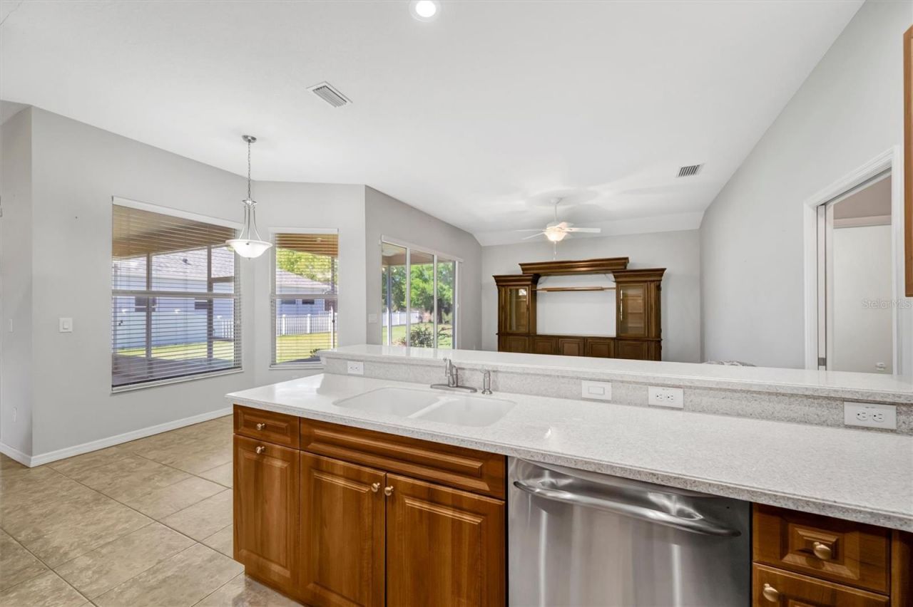 4510 29th Avenue Circle E, Palmetto, FL 34221 Photo