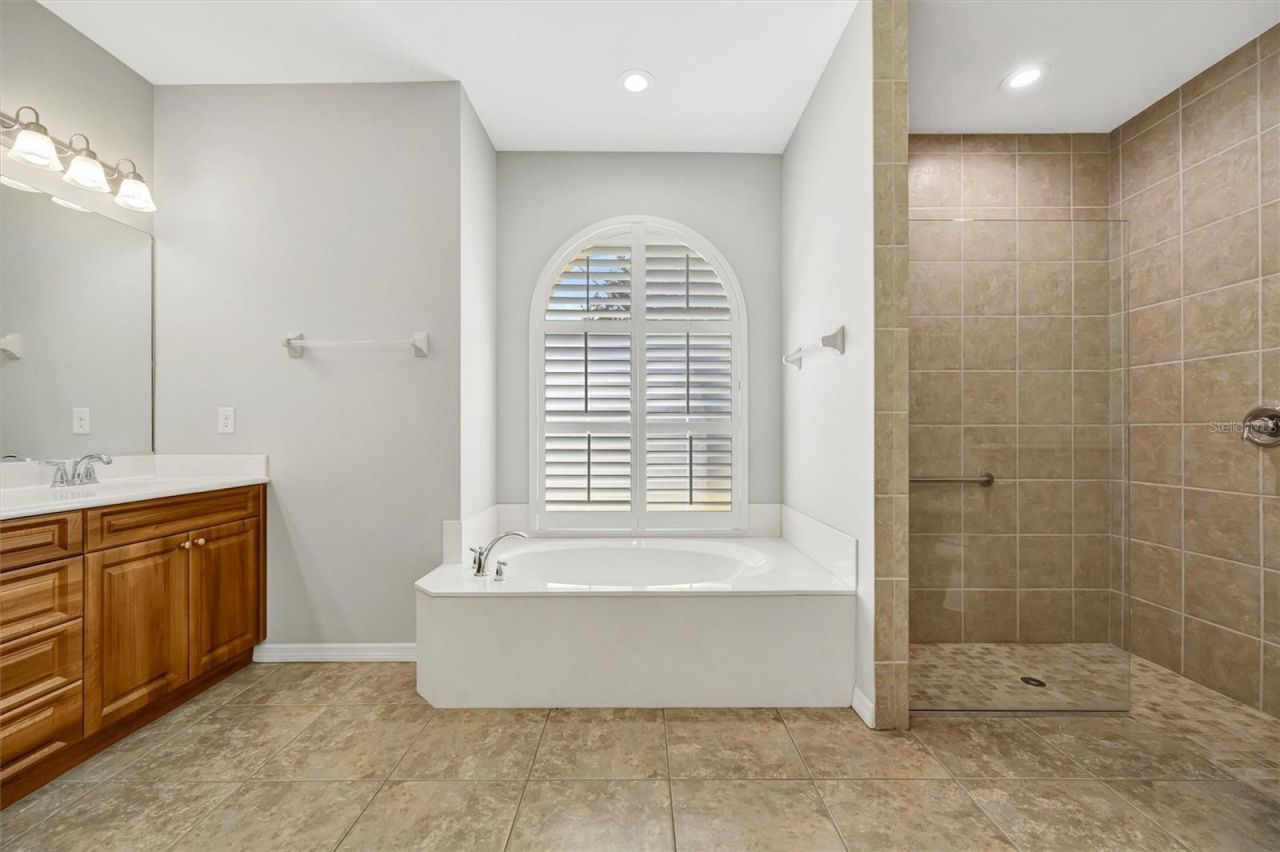 4510 29th Avenue Circle E, Palmetto, FL 34221 Photo