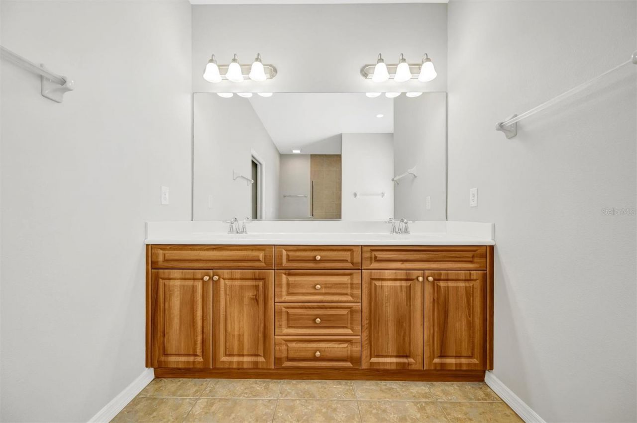 4510 29th Avenue Circle E, Palmetto, FL 34221 Photo