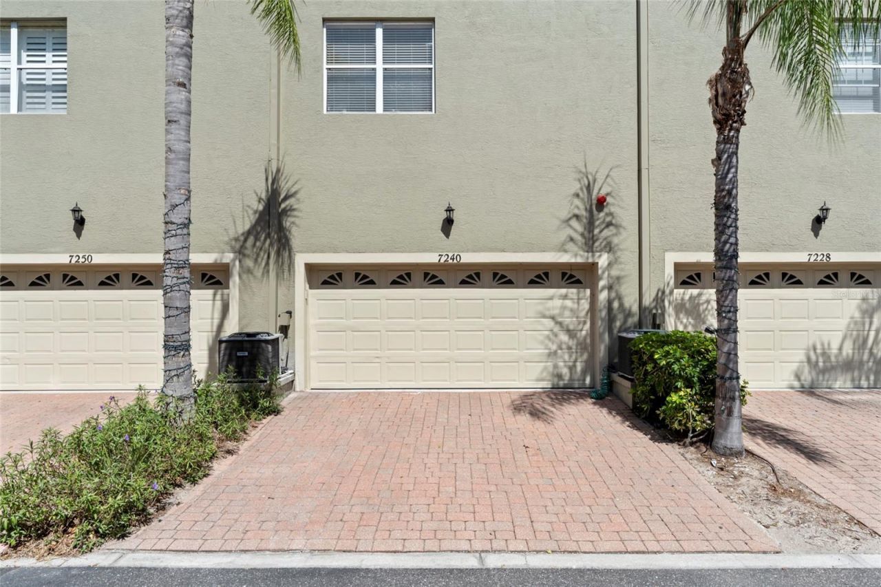 7240 102nd Lane, Seminole, FL 33772 Photo
