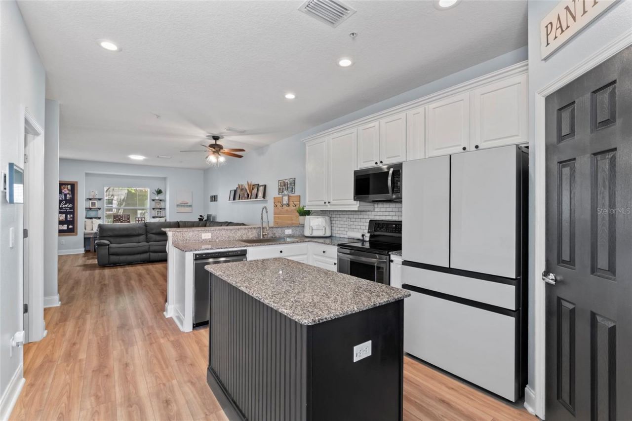 7240 102nd Lane, Seminole, FL 33772 Photo
