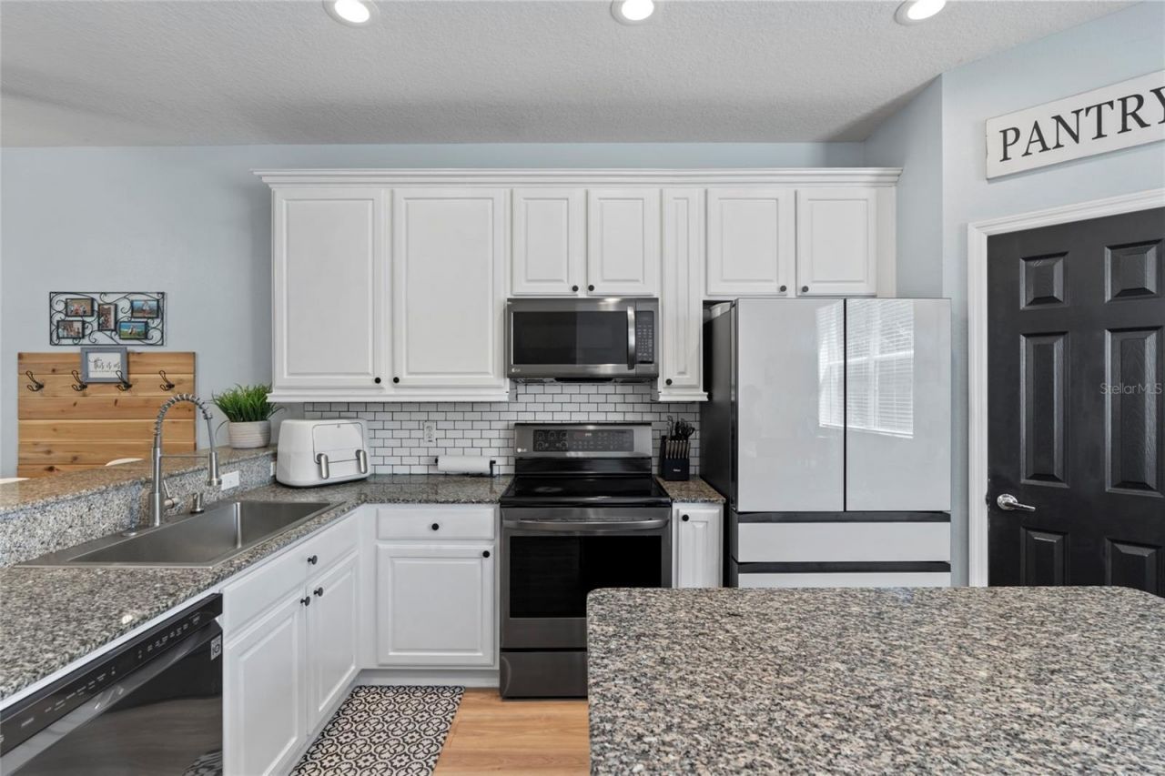 7240 102nd Lane, Seminole, FL 33772 Photo