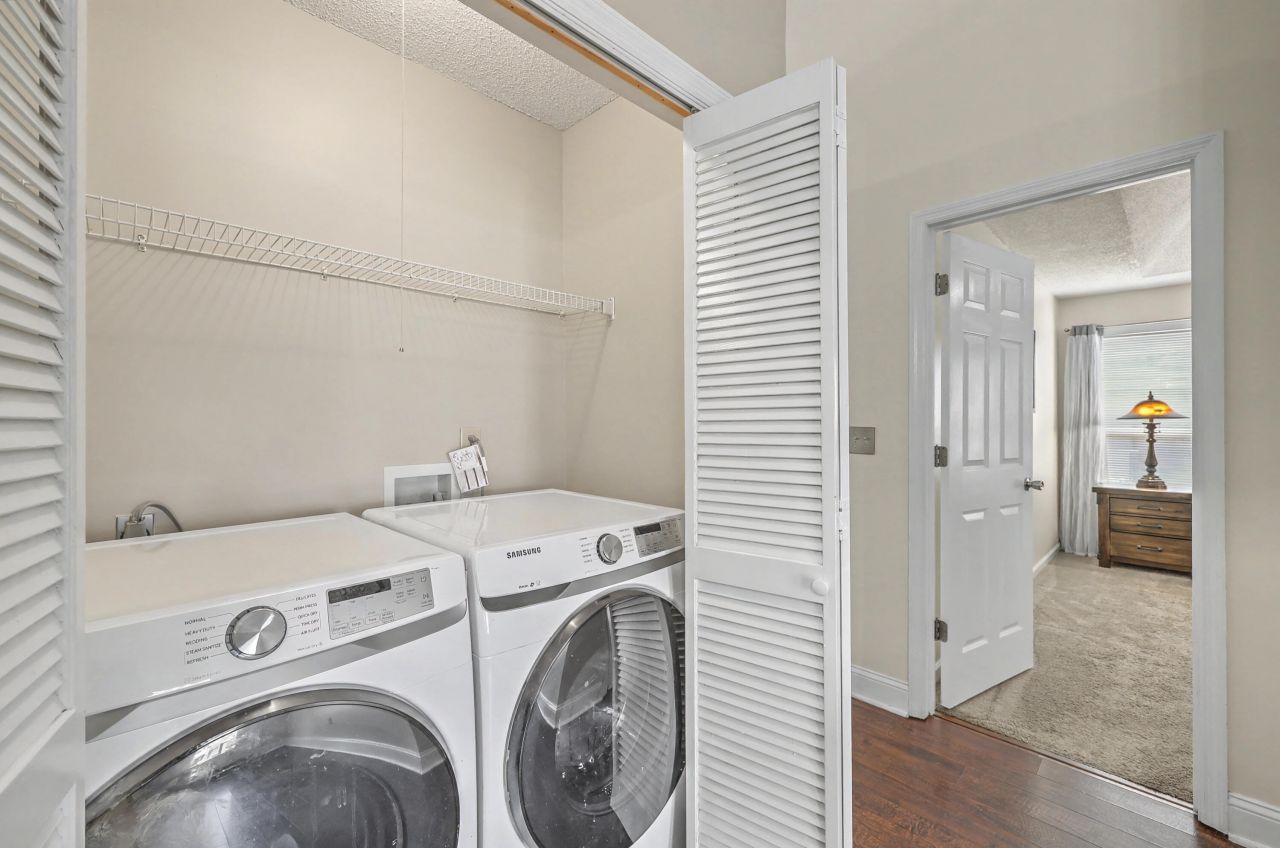 206 Jasmine Drive Photo 16