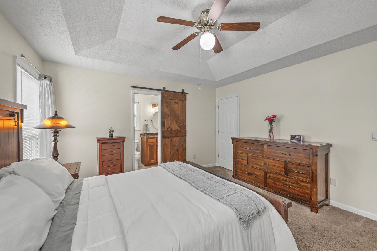 206 Jasmine Drive Photo 19