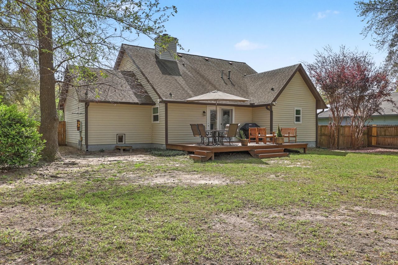 206 Jasmine Drive Photo 27