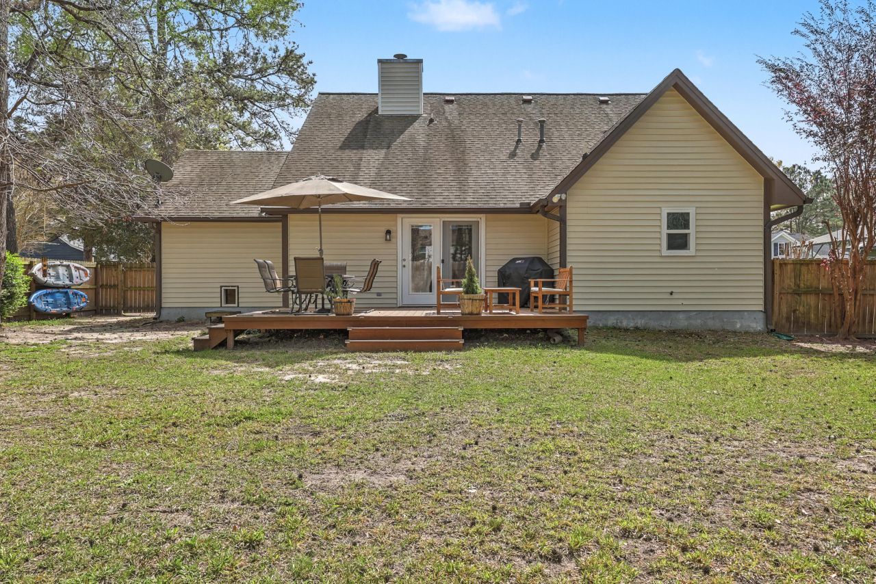 206 Jasmine Drive Photo 28