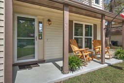 206 Jasmine Drive photo 4