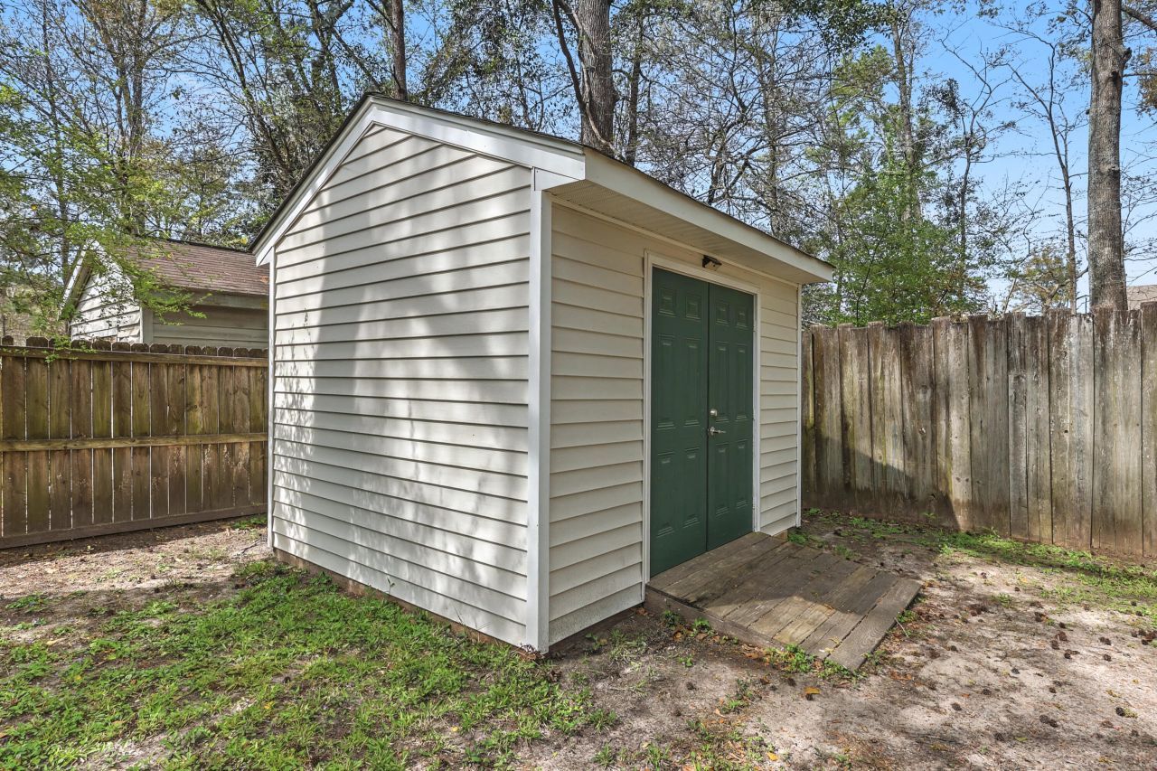 206 Jasmine Drive Photo 30