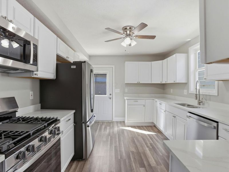 44 Maple Avenue, Utica, OH 43080 Photo 10