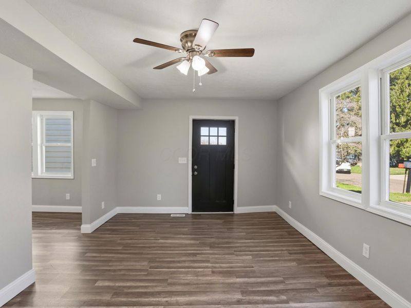 44 Maple Avenue, Utica, OH 43080 Photo 2