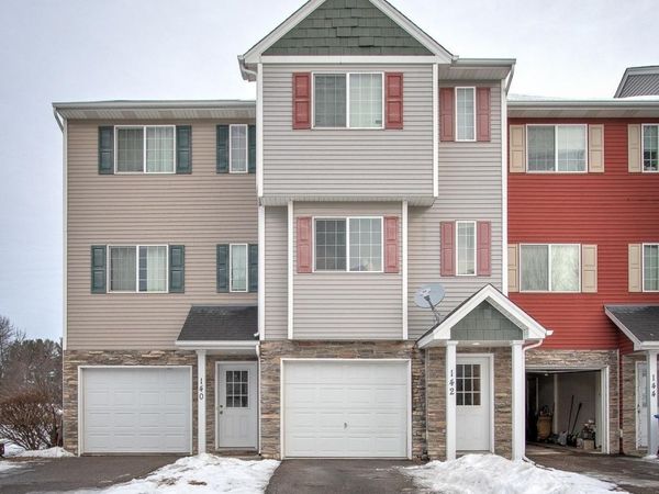 142 19th Avenue SE, Cambridge, MN 55008