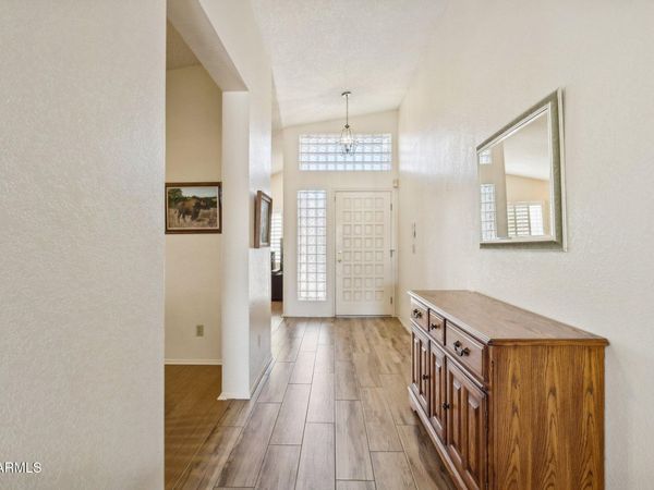 10908 N 57TH Avenue, Glendale, AZ 85304
