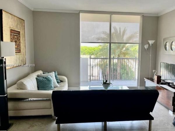 4100 Salzedo St , Unit 503, Coral Gables, FL 33146