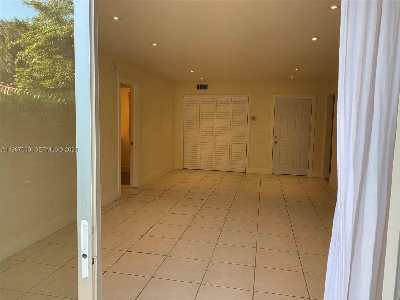 1200 Mariposa Ave, Unit E104, Coral Gables, FL 33146 Photo