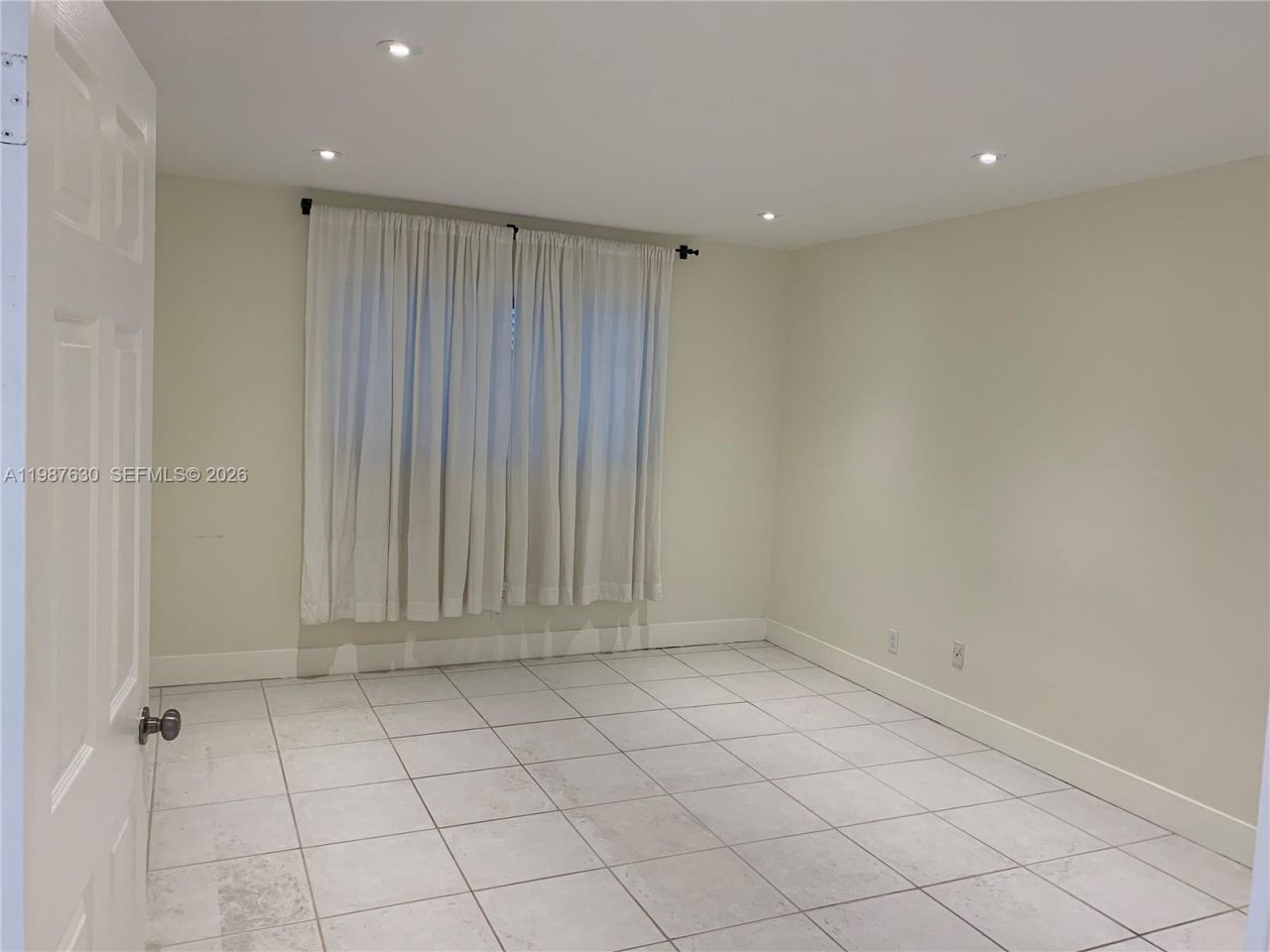 1200 Mariposa Ave, Unit E104, Coral Gables, FL 33146 Photo