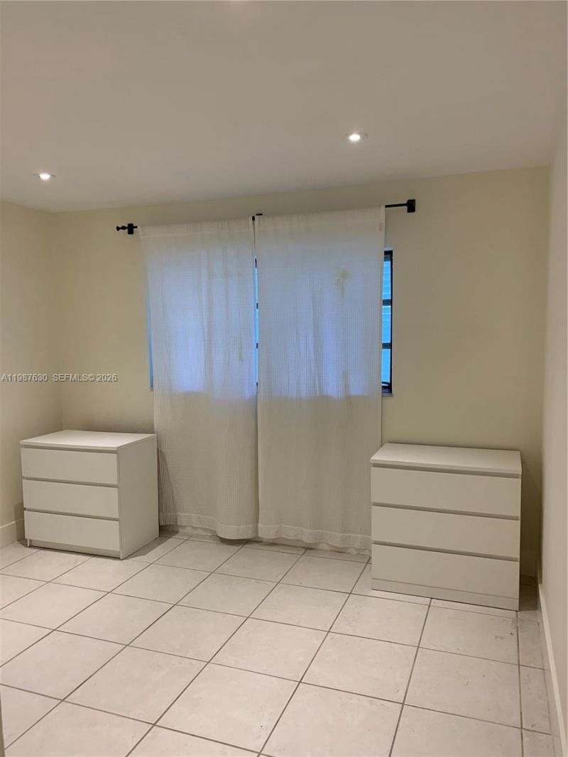 1200 Mariposa Ave, Unit E104, Coral Gables, FL 33146 Photo