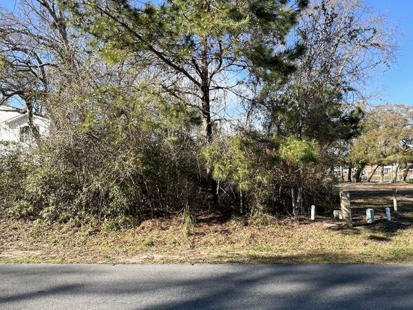 2506 E Yacht Drive, Oak Island, NC 28465