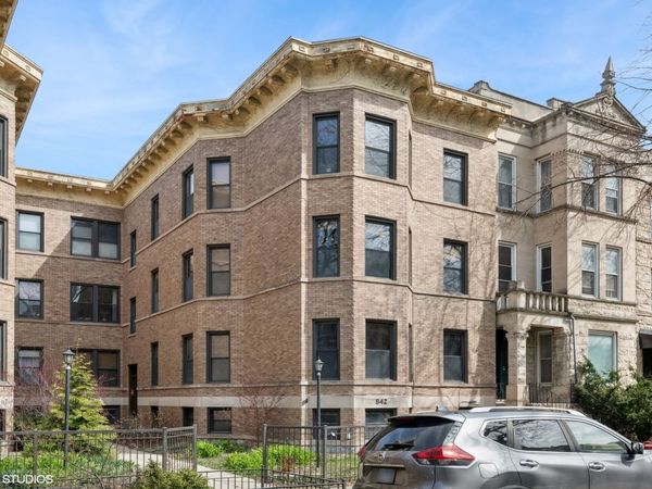 842 W Newport Avenue , Unit G, Chicago, IL 60657