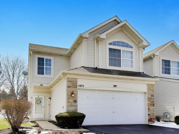 1975 Misty Ridge Court, Unit 1-1, Aurora, IL 60503