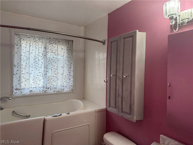 4569 W 144th Street , Cleveland, OH 44135 Photo 14