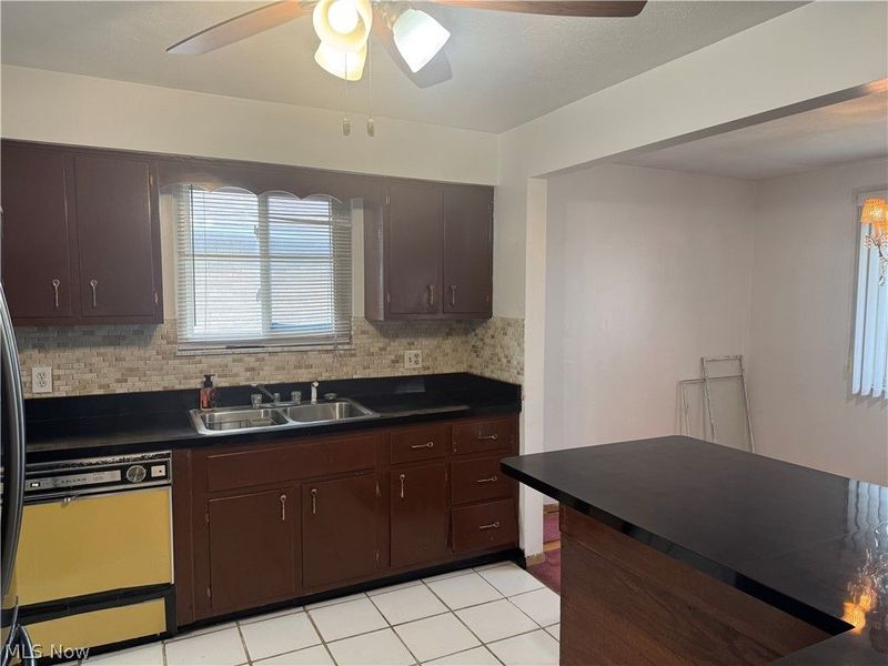 4569 W 144th Street , Cleveland, OH 44135 Photo 3