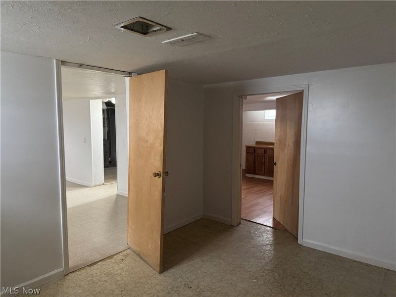 4569 W 144th Street , Cleveland, OH 44135 Photo 33