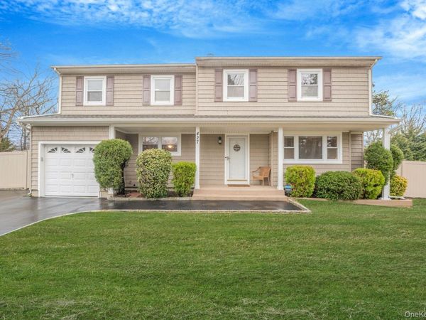 427 Bicycle Path , Port Jefferson, NY 11776