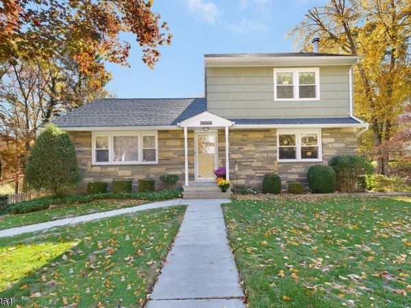 13 Paderewski Rd, Jefferson, NJ 07438