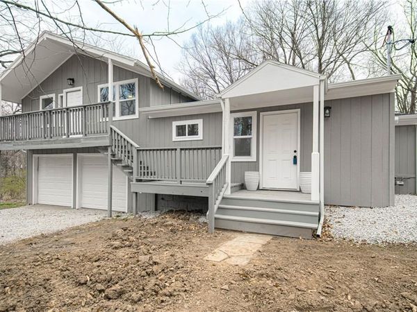 6000 NE 52nd Street, Kansas City, MO 64119