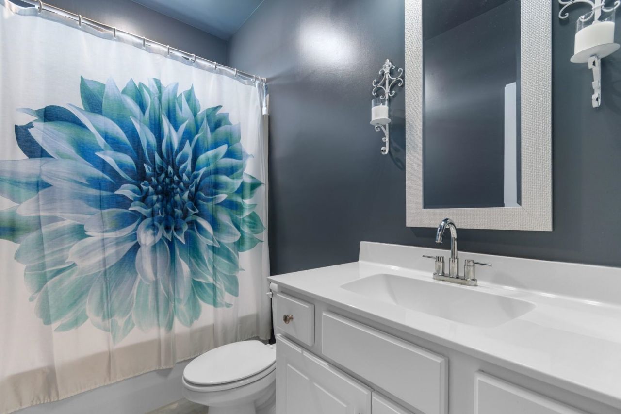 1346 Tessera Way  Photo 22