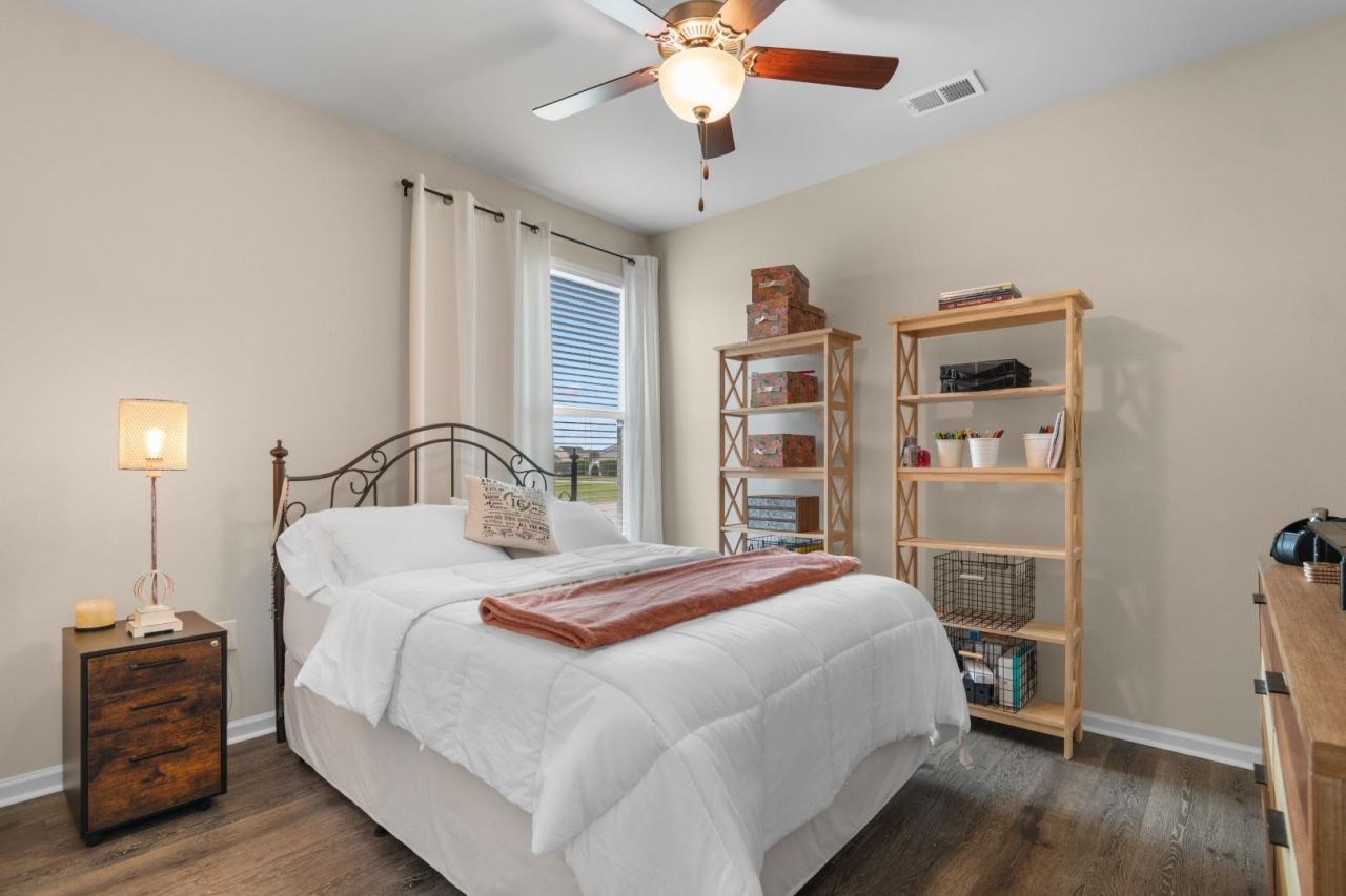 1346 Tessera Way  Photo 23